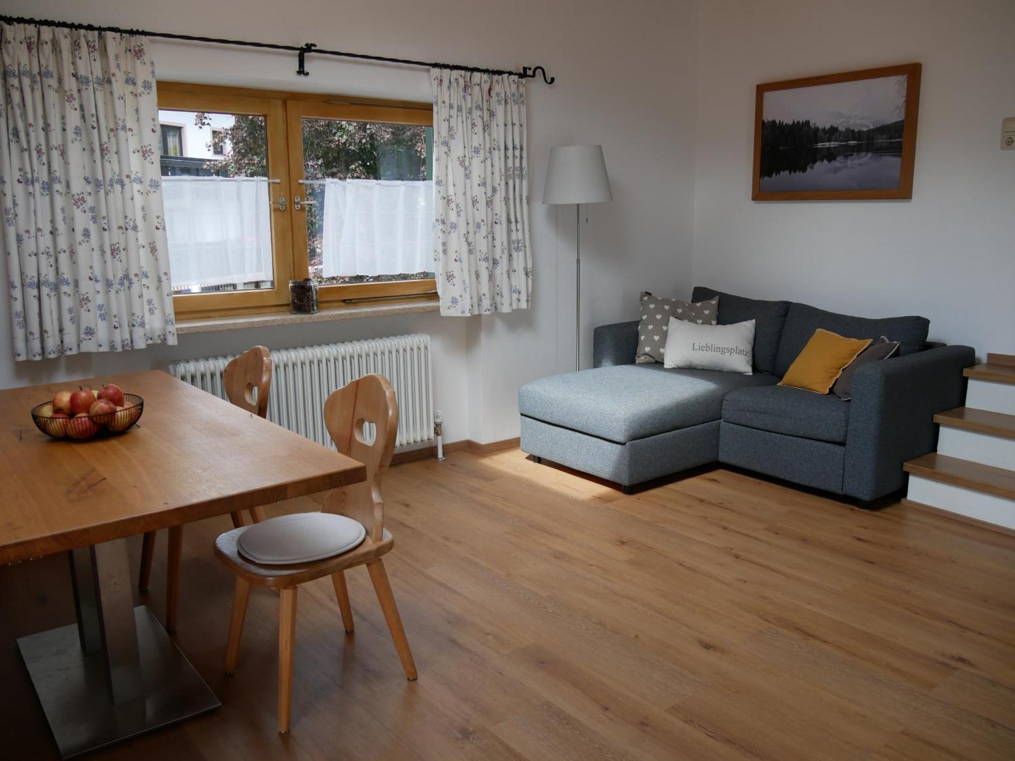 Apartmenthaus Thussn, Cozy & Quiet Location, Hiking & Mtb, เคิร์ชแบร์ก อิน ทิโรล ภายนอก รูปภาพ